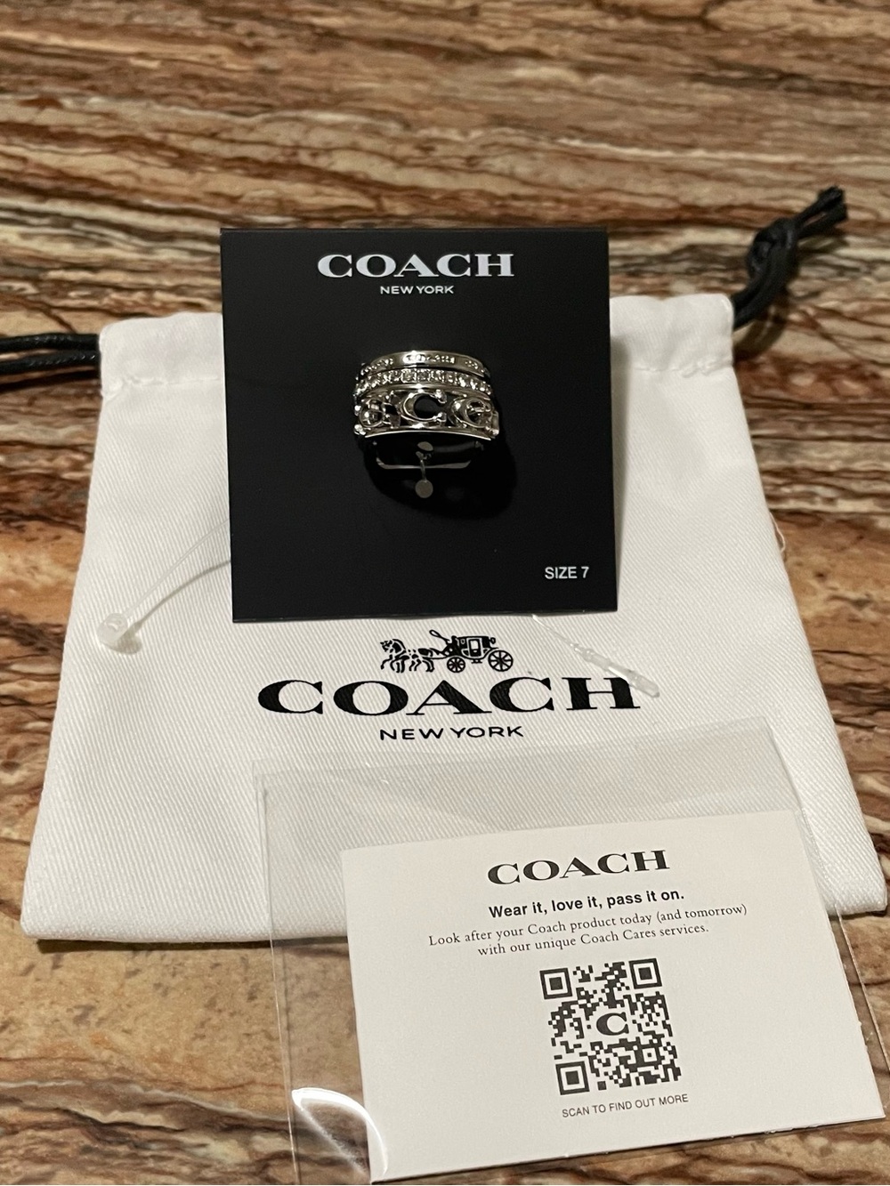 Coach - Picture 2 of 5